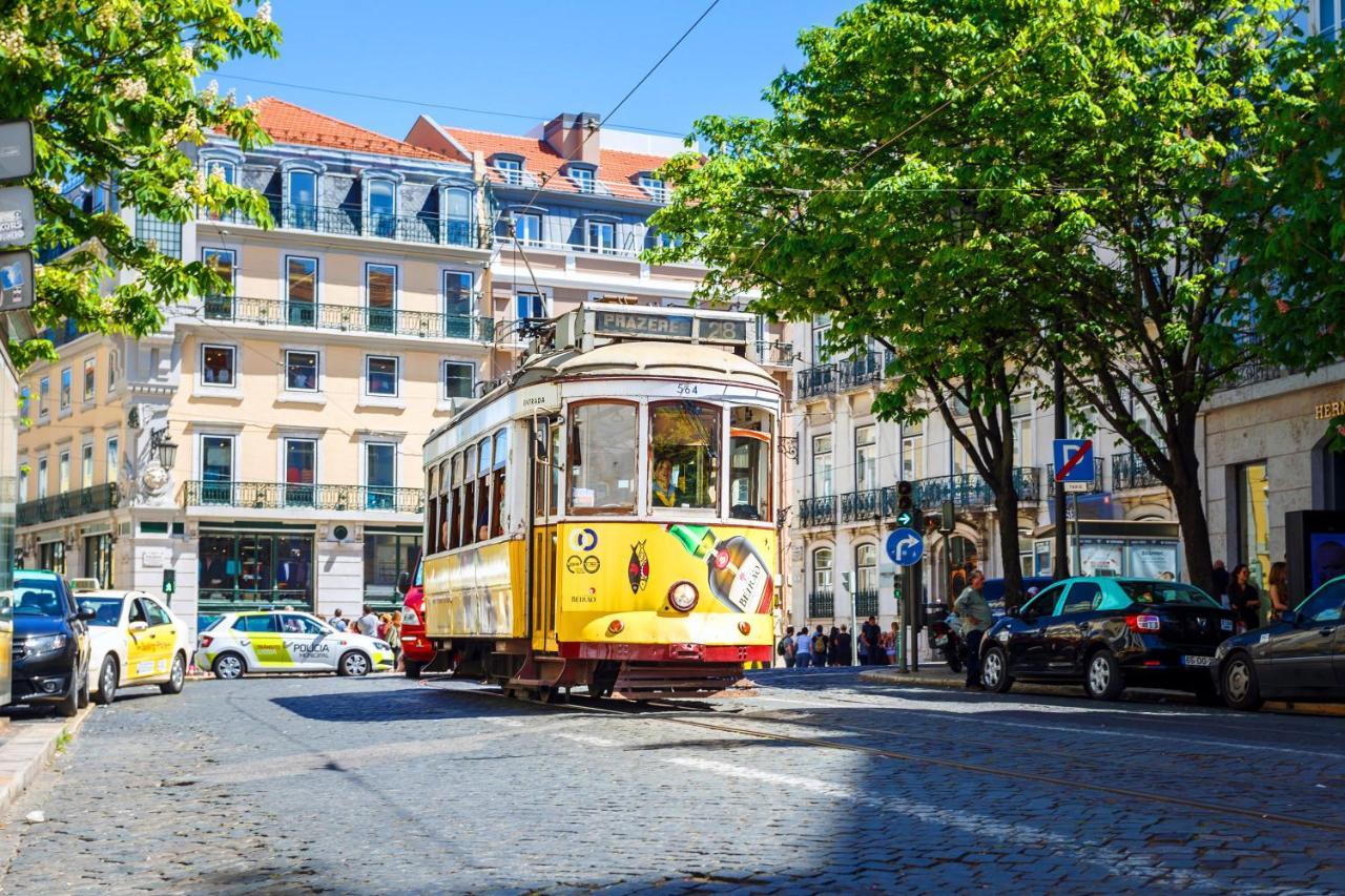 2br At Chiado Historical Heart Of Apartamento *